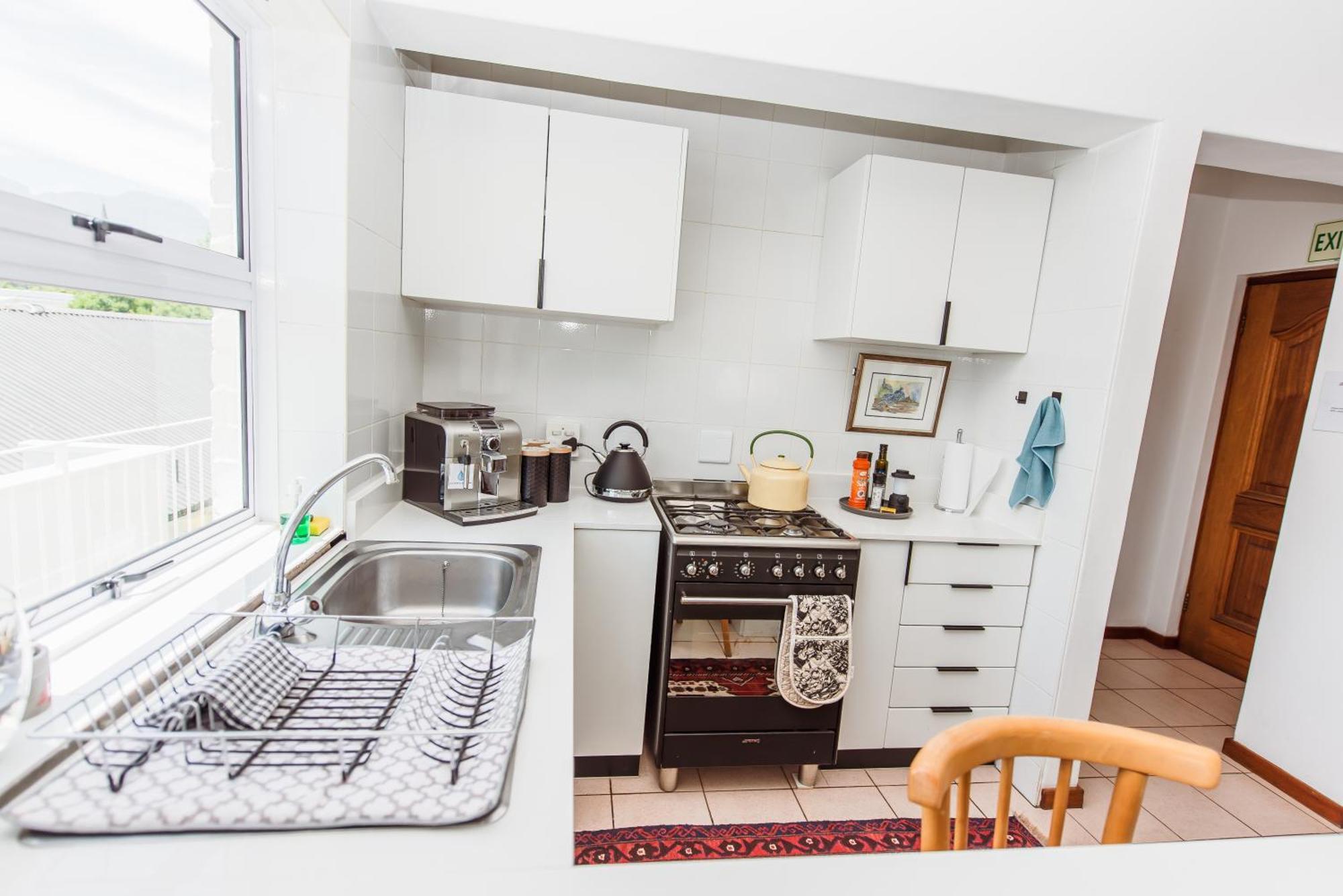 Luxury Suite Near Church Street Στέλενμπος Εξωτερικό φωτογραφία